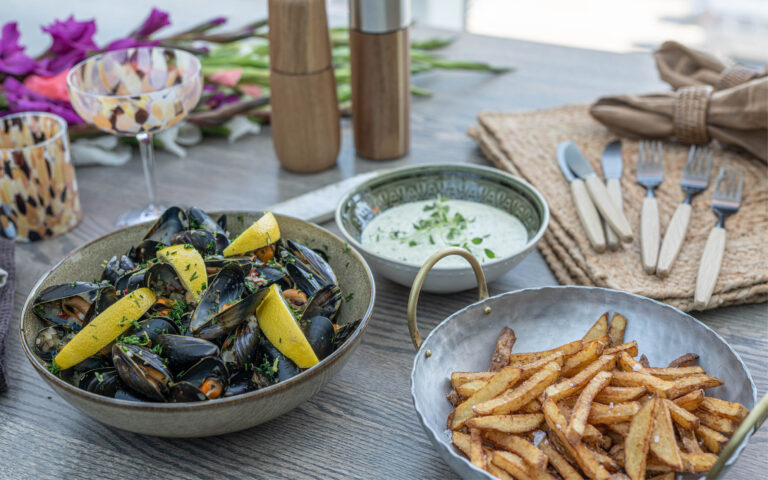 Blåskjell med fries og aioli
