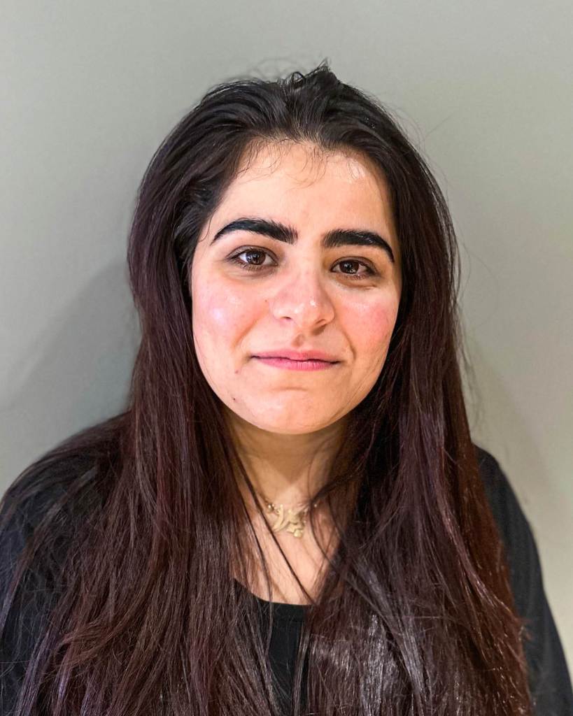 Resultatet av brynslaminering hos Madonna Frisørene