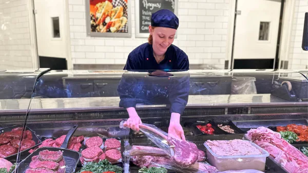 Ferskvaredisken hos CC Mat på CC Gjøvik