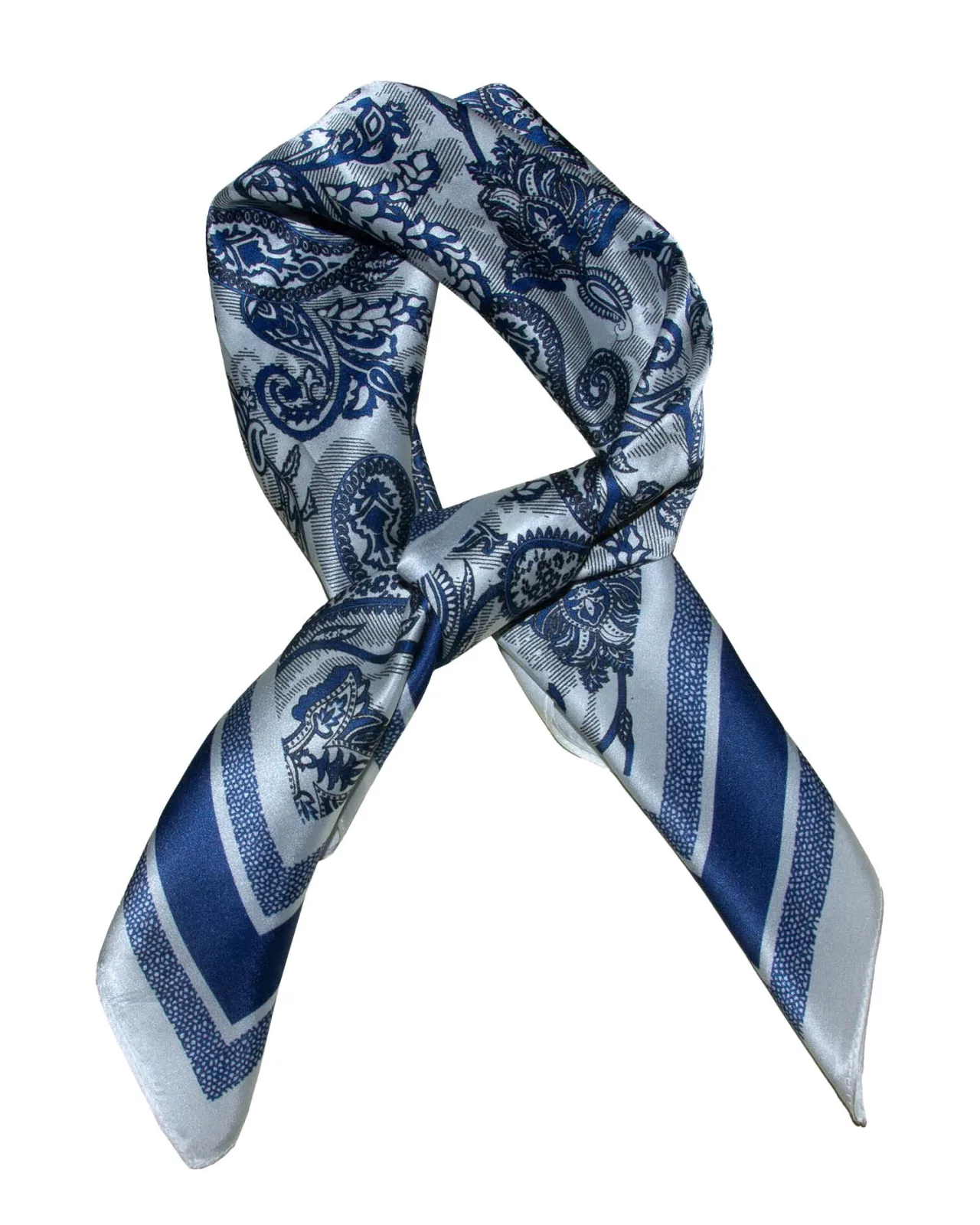 Vårens tilbehør – skjerf fra Backe på CC Gjøvik