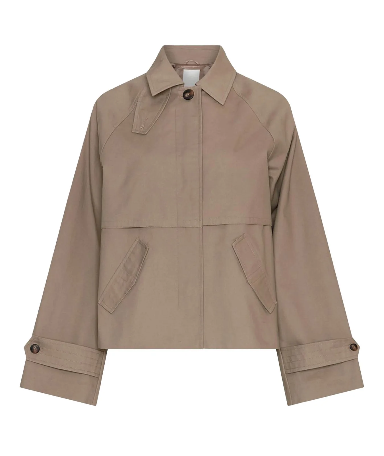 Vårjakke til dame fra Hvit Tråd på CC Strandtorget