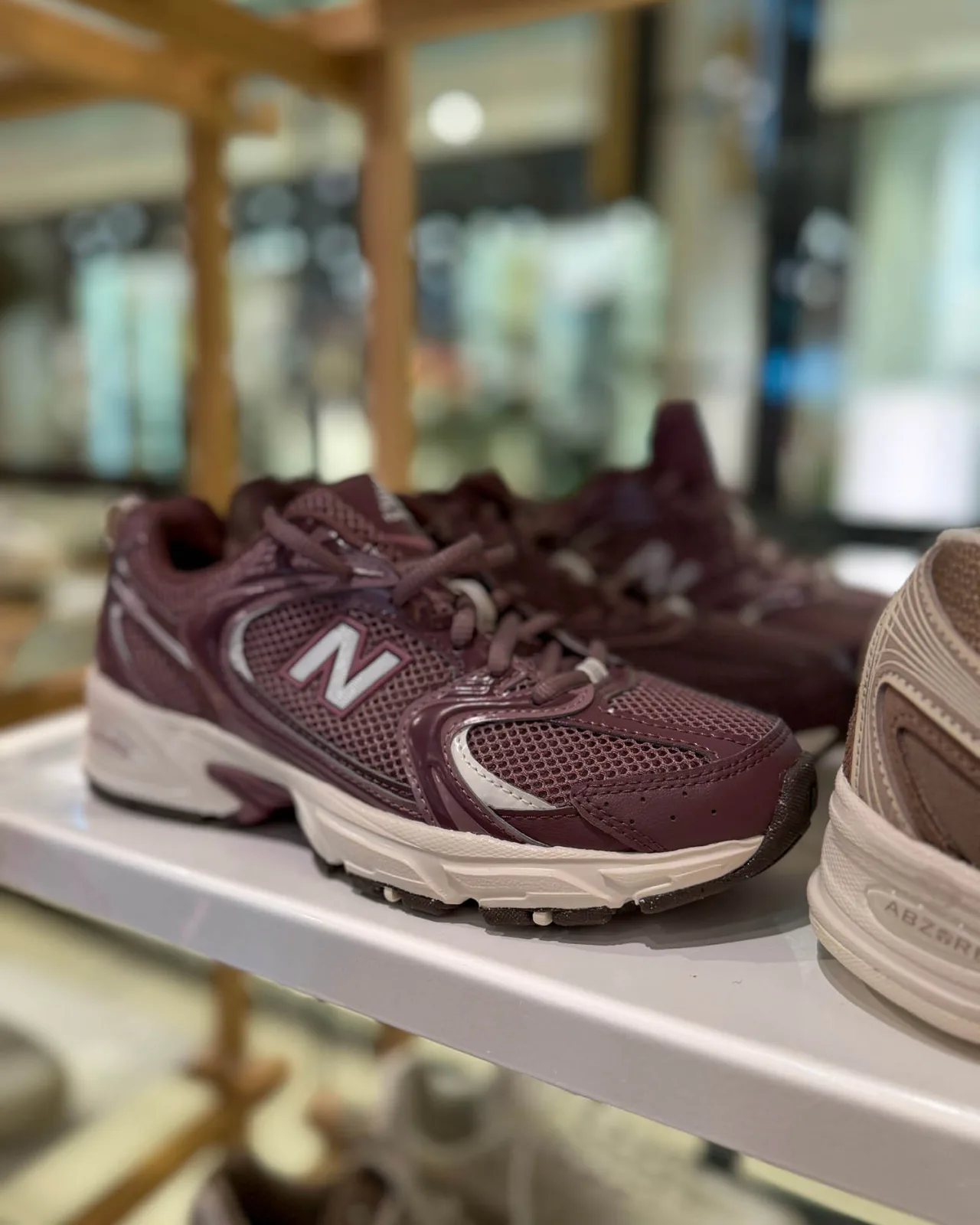 Høstens New Balance sneakers fra Hvit Tråd på CC Hamar